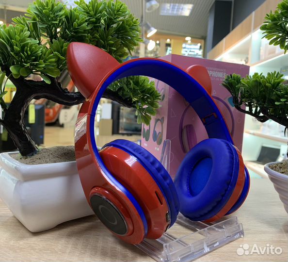 Беспроводные наушники CAT EAR BK-28C (новые)