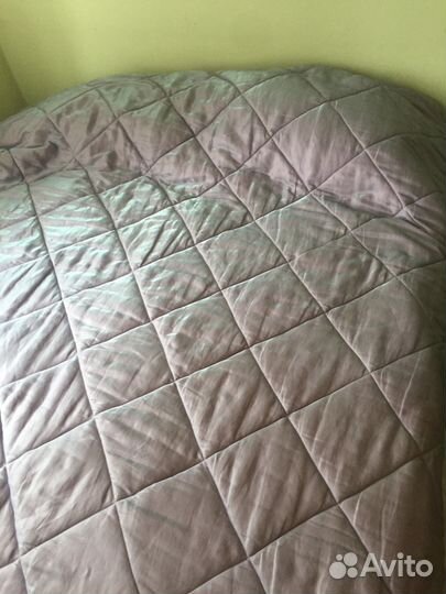 Продам красивое покрывало