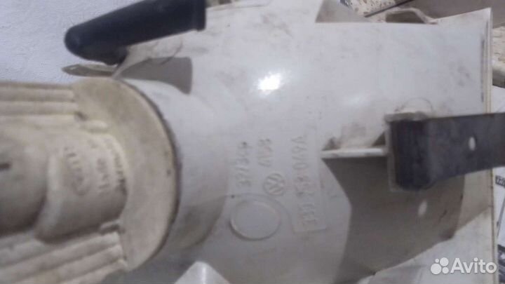 Поворотник Фольксваген Пассат В5