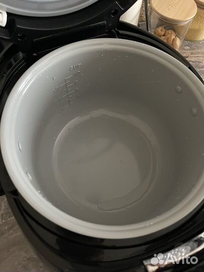 Мультиварка Polaris PMC 0526 IQ home