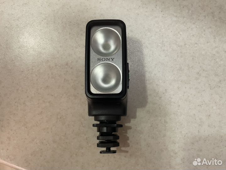 Накамерный свет Sony HVL-20DW2