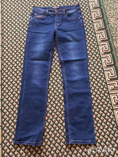 Джинсы