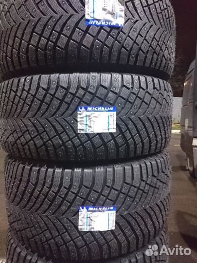 Michelin X-Ice North 4 SUV 245/45 R20 103T