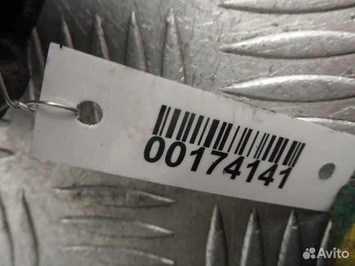 Компрессор кондиционера Mercedes C-klasse W205 000