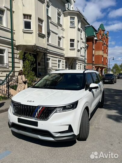 Kia Carnival 2.2 AT, 2021, 89 421 км