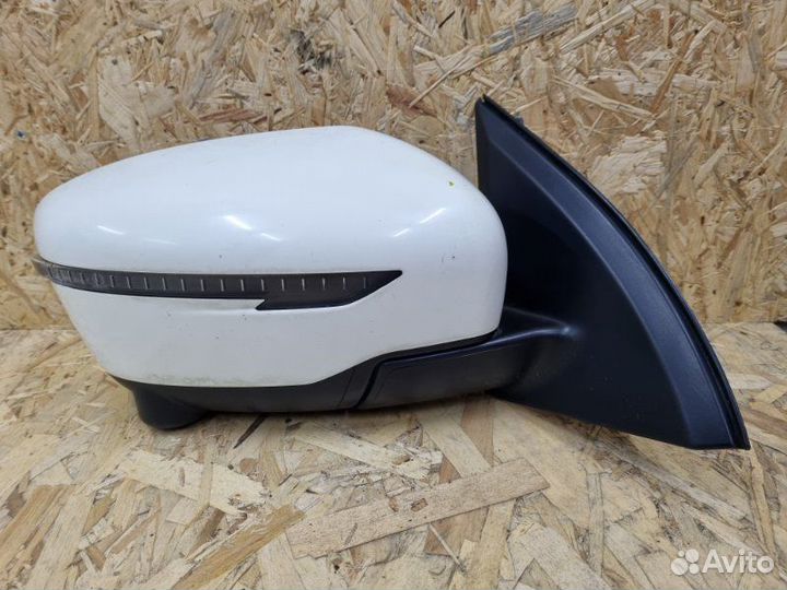 Зеркало правое Nissan Qashqai J11 C 2014