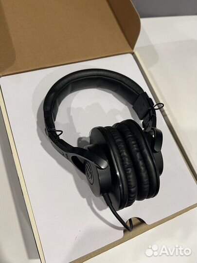 Наушники Audio-Technica ATH-M30X