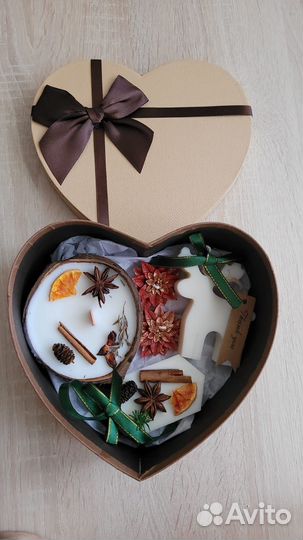 Новогодние наборы свечей