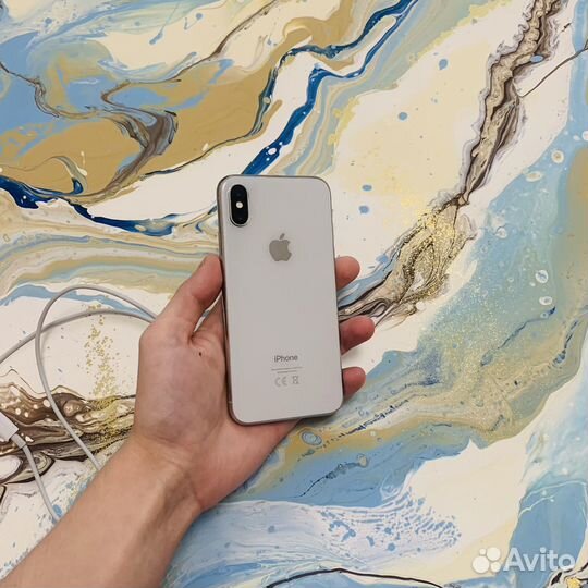 iPhone X, 64 ГБ
