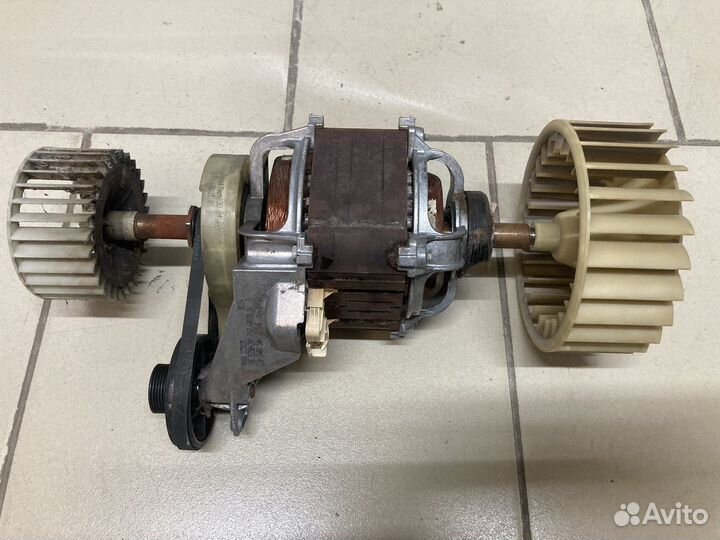 Мотор сушильной машины Bosch