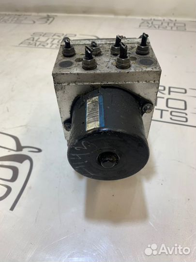 Блок abs Volkswagen Passat B6 2.0 BMR 2009