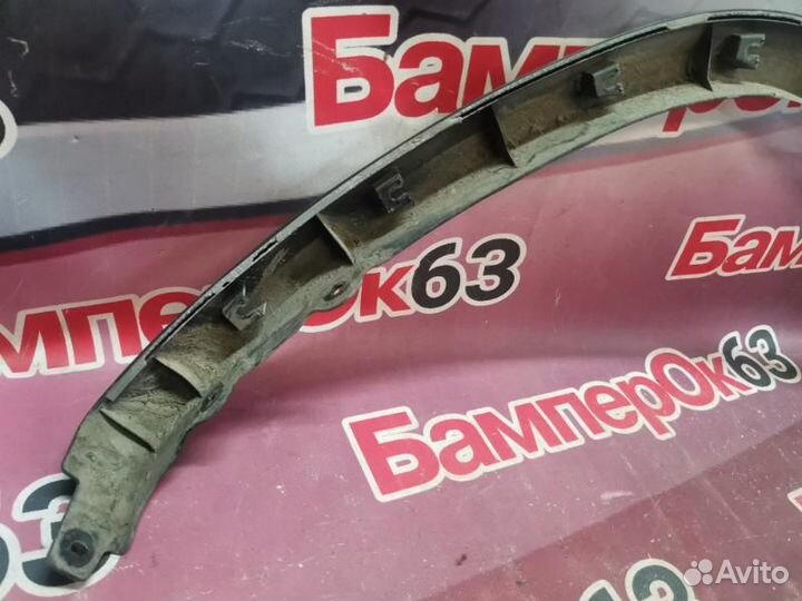 Накладка крыла Toyota Fortuner GGN155 2015 перед