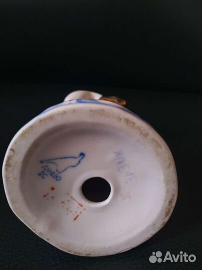 Статуэтка барыня с самоваром