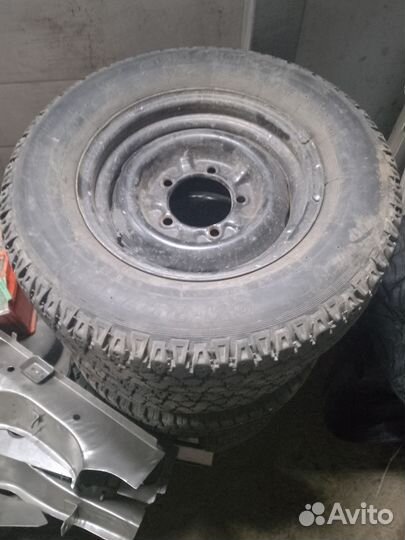 Комплект калес на ниву