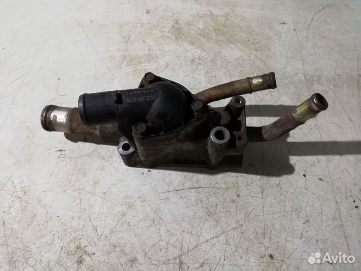 Термостат, корпус термостата Nissan Primera P12