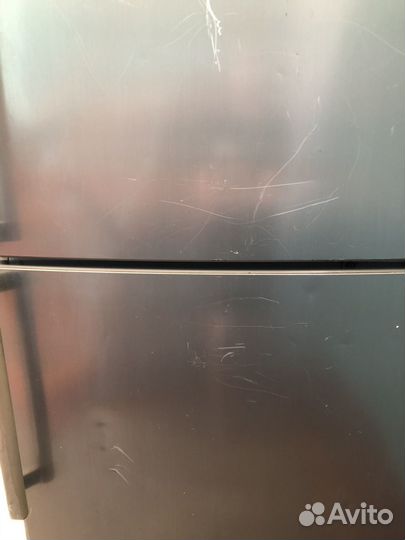 Холодильник на запчасти