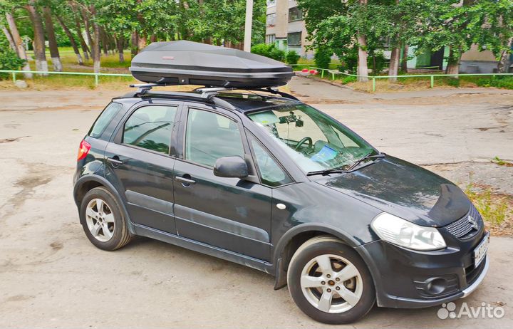 Автобокс Diamond 440 литров универсальный