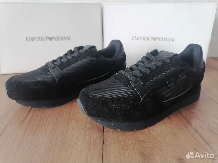 Мужские кроссовки Emporio Armani