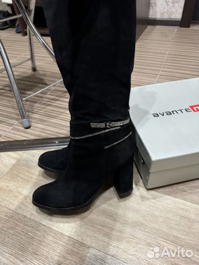 Зимние женские сапоги 38 натуральная замша