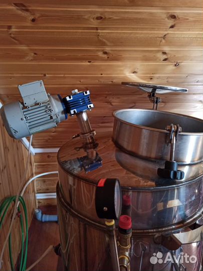 Пароводяной котел 100л