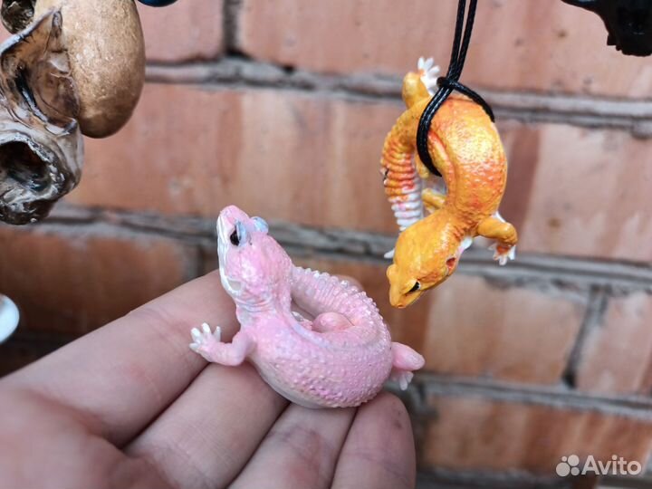 Кулон эублефар ящерица разные на заказ