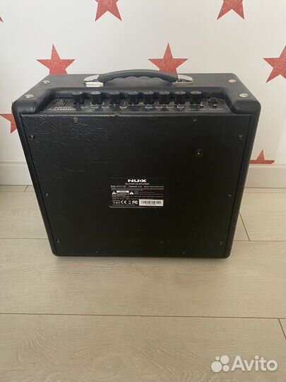 Гитарный комбоусилитель nux mighty 20BT