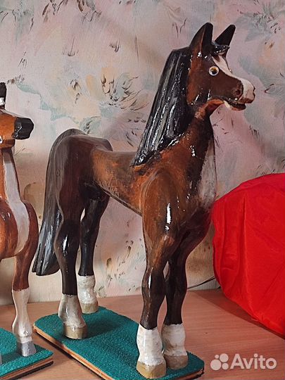 Лошадь интерьерная