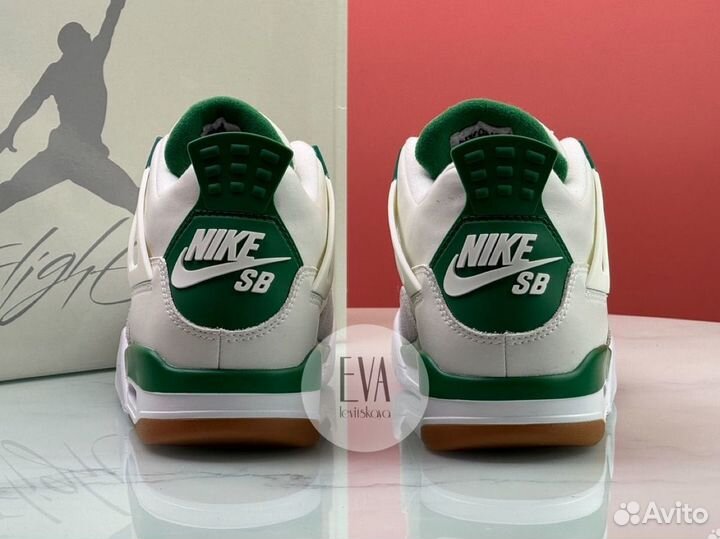 Кроссовки Nike SB X Air Jordan 4 SP 'Pine Green'