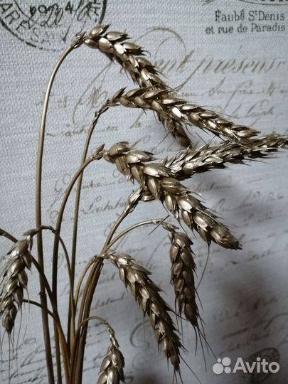 Украшения для интерьера