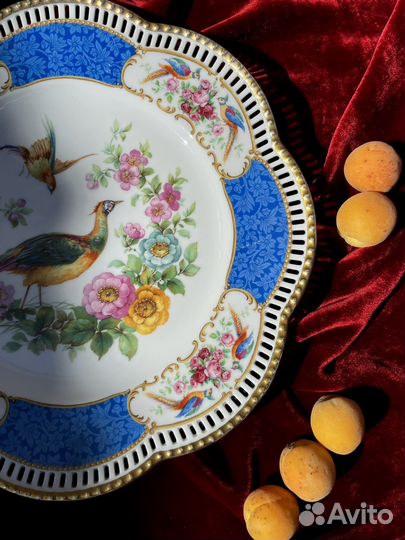 Старинная тарелка 