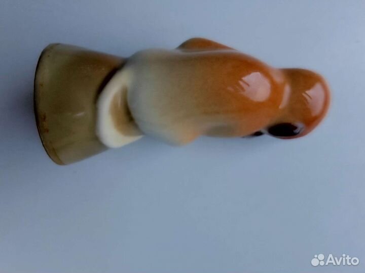 Фарфоровая статуэтка 