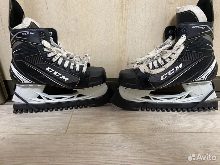 Хоккейные коньки ccm