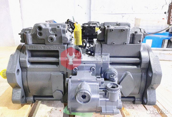 Гидравлический насос Case CX210 K3V112DTP