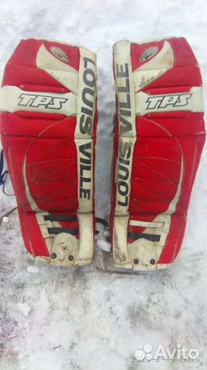 Форма хоккейная