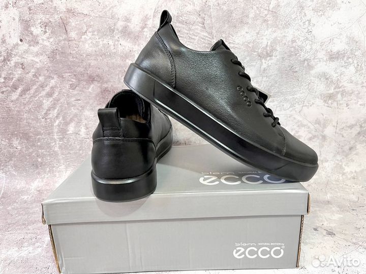 Кроссовки Ecco модные