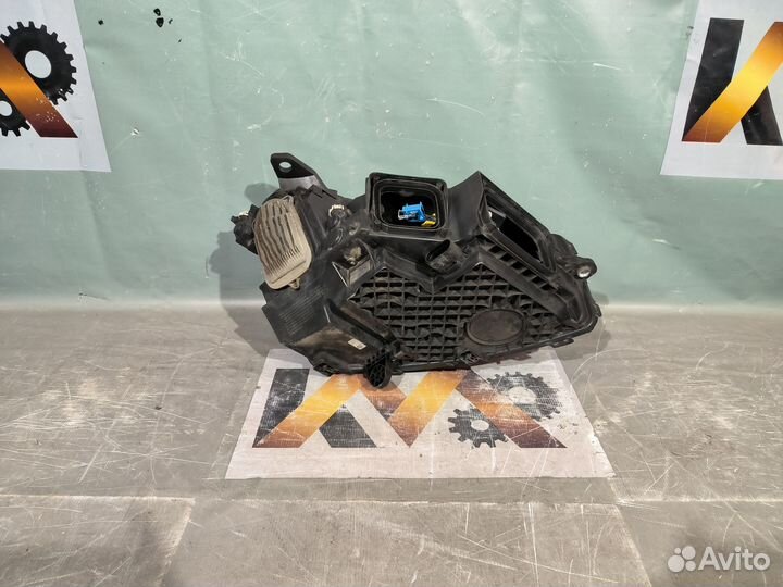 Mercedes X253 GLC Фара Левая 30228