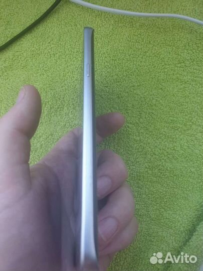 Samsung Galaxy Note 5, 4/64 ГБ