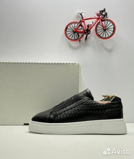 Кроссовки мужские Boss