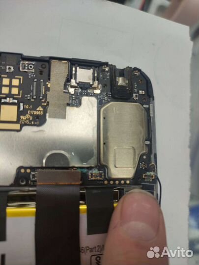 Ремонт смартфонов,ноутбуков, аксессуары