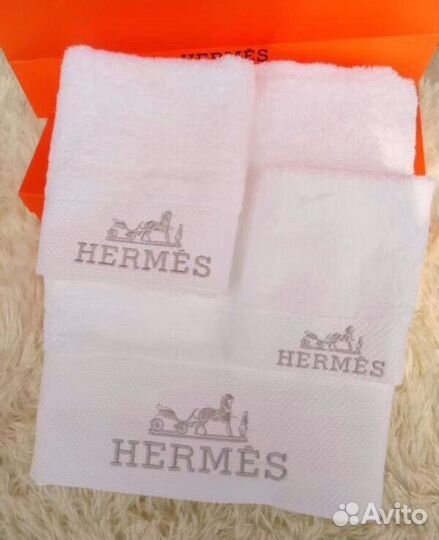 Набор махровых полотенец Hermes