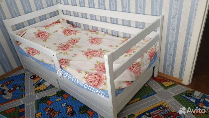 Кровать подростковая в наличии