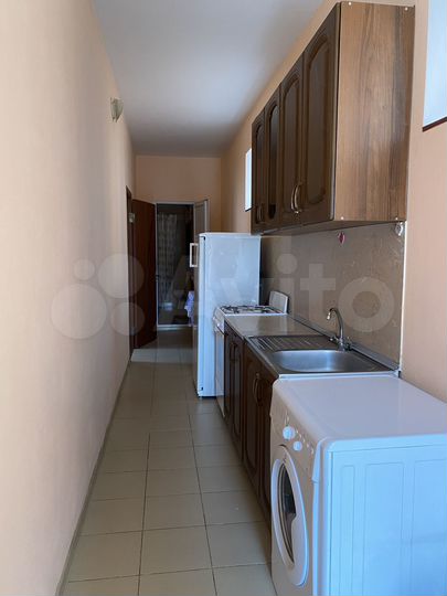 2-к. квартира, 70 м², 2/2 эт.