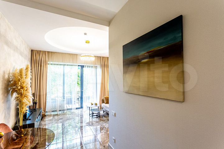 2-к. квартира, 61 м², 1/30 эт.