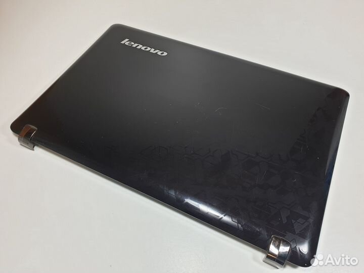 Крышка матрицы Lenovo Y560