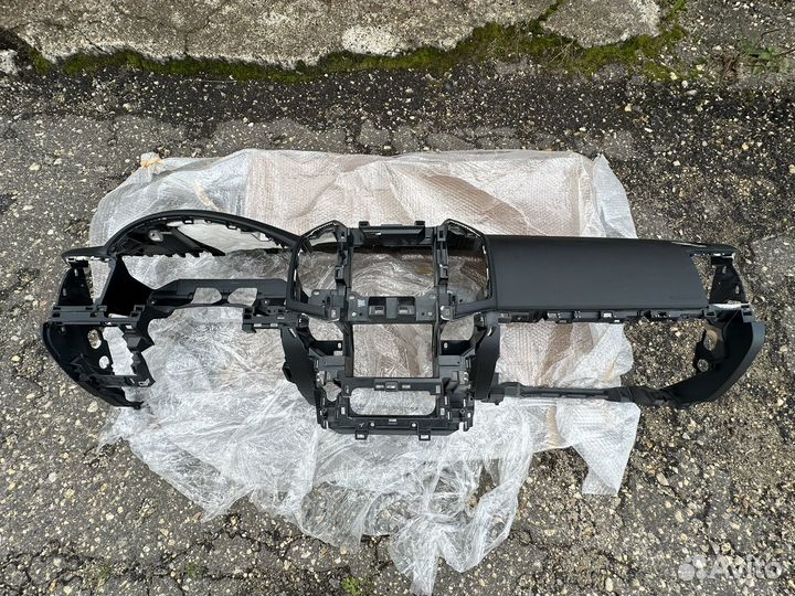 Торпедо Toyota Land Cruiser 200 2015-2021