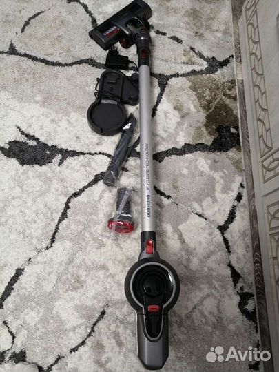 Вертикальный беспроводной пылесос