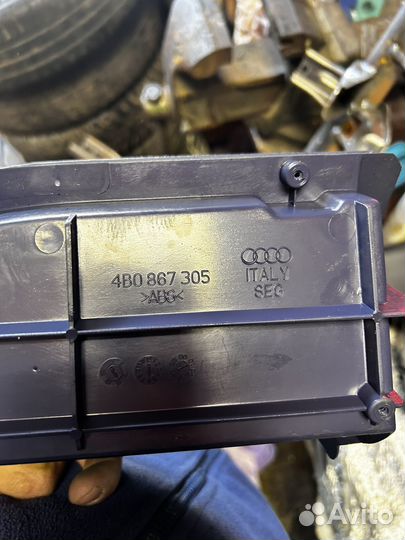 Бардачок двери audi a6 c5