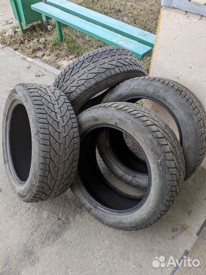 Tigar Winter 225/55 R17