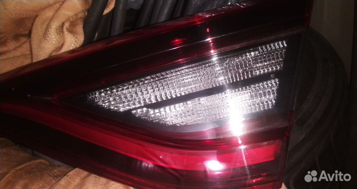 Фонарь крышки багажника Renault Arkana правый