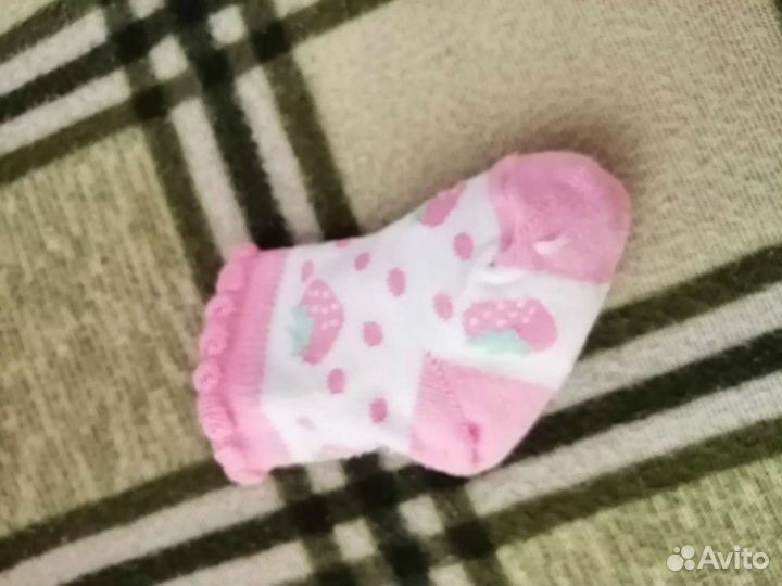 Носочки для новорожденного